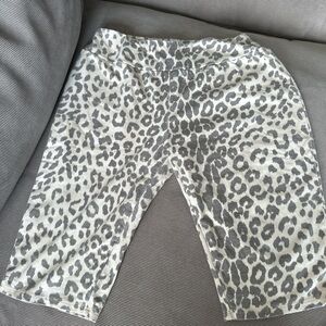 Chaser leopard print biker shorts